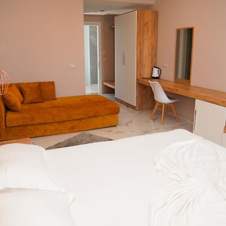 Ionian Hotel Ksamil Esterno foto