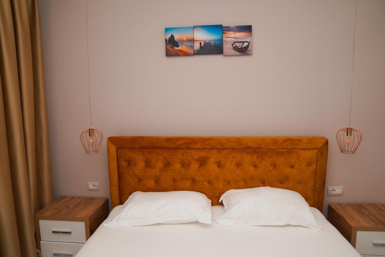 Ionian Hotel Ksamil Esterno foto