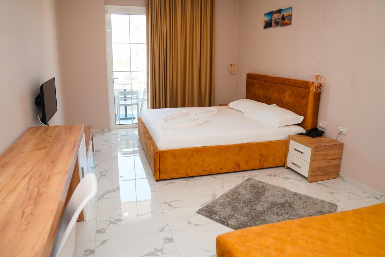 Ionian Hotel Ksamil Esterno foto