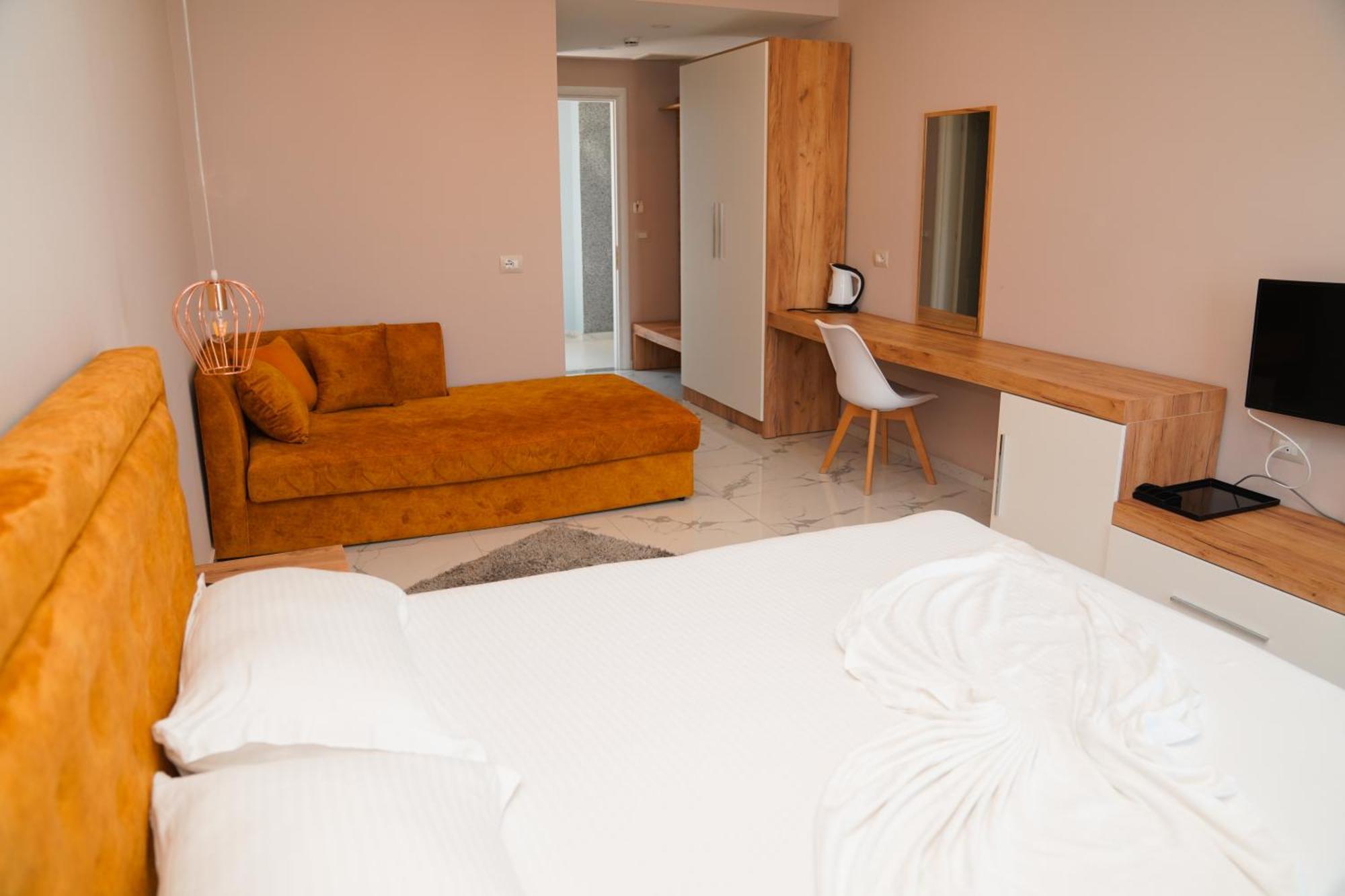 Ionian Hotel Ksamil Esterno foto